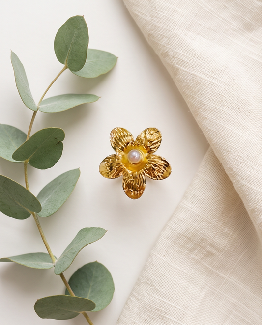 Adjustable Flower with Pearl Ring